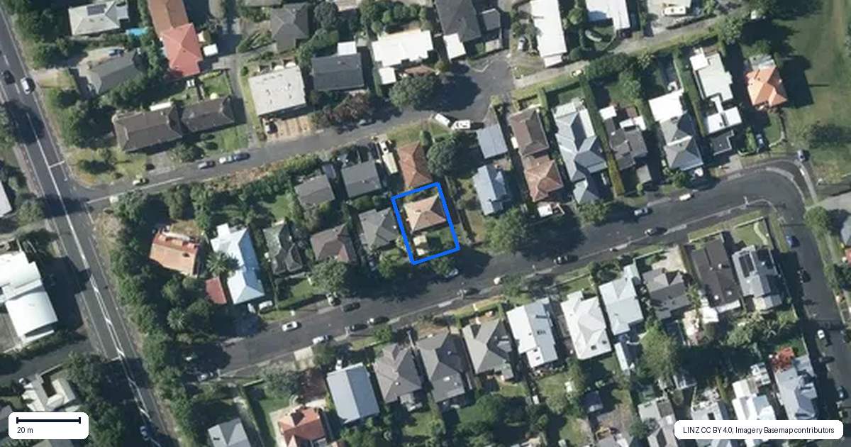 Property context map for 24 Empire Road, Devonport, Auckland