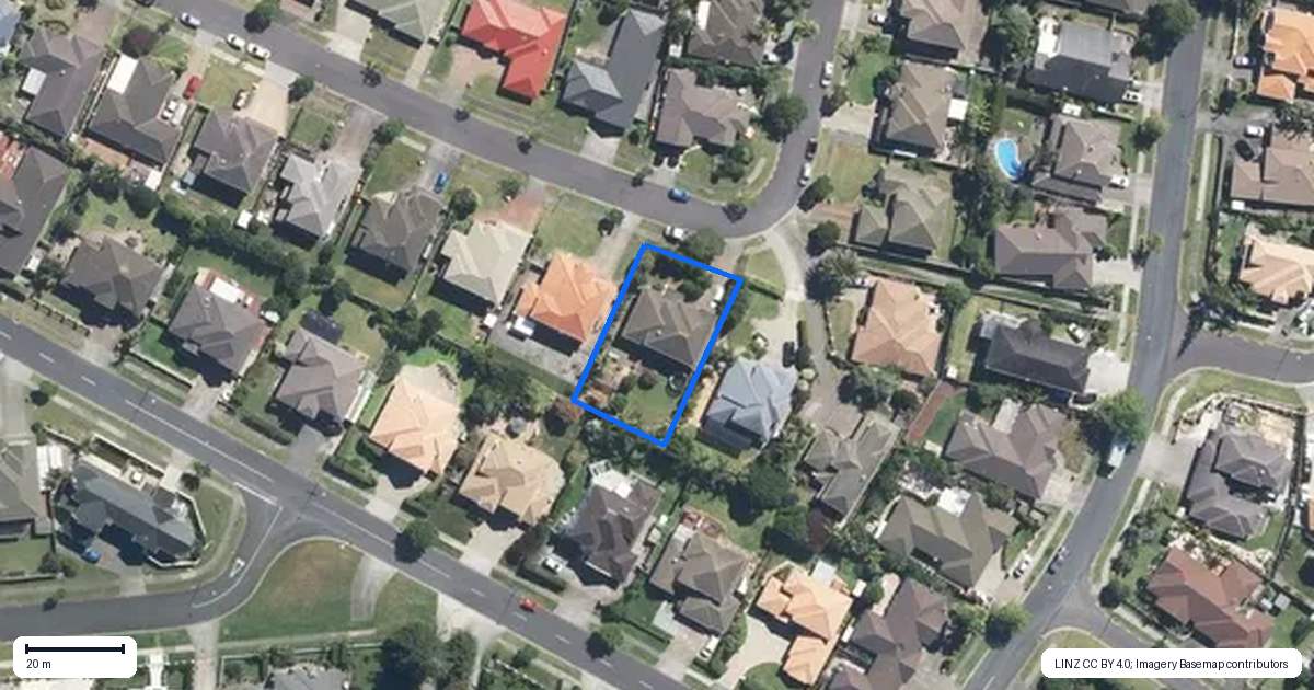 Property context map for 40 Delmont Close, East Tamaki Heights, Auckland