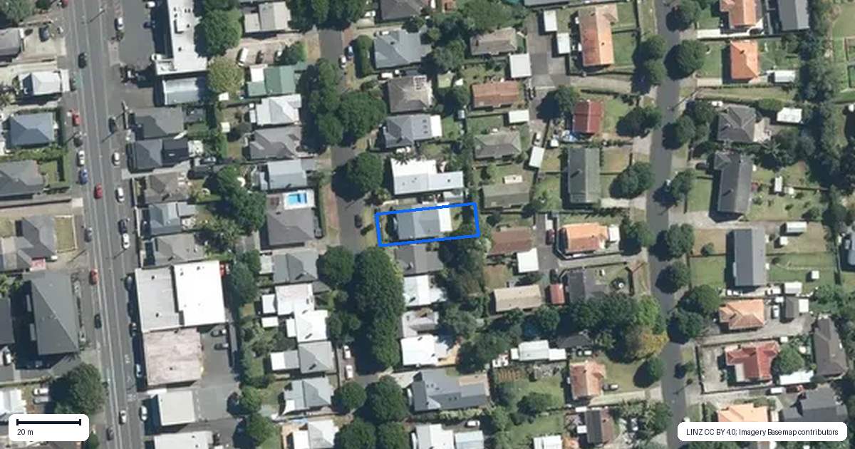 Property context map for 15 Cardwell Street, Onehunga, Auckland