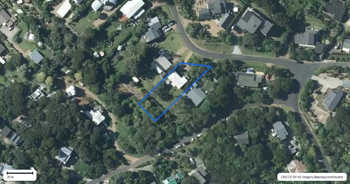 Property context map for 25 Tawa Street, Oneroa, Waiheke Island