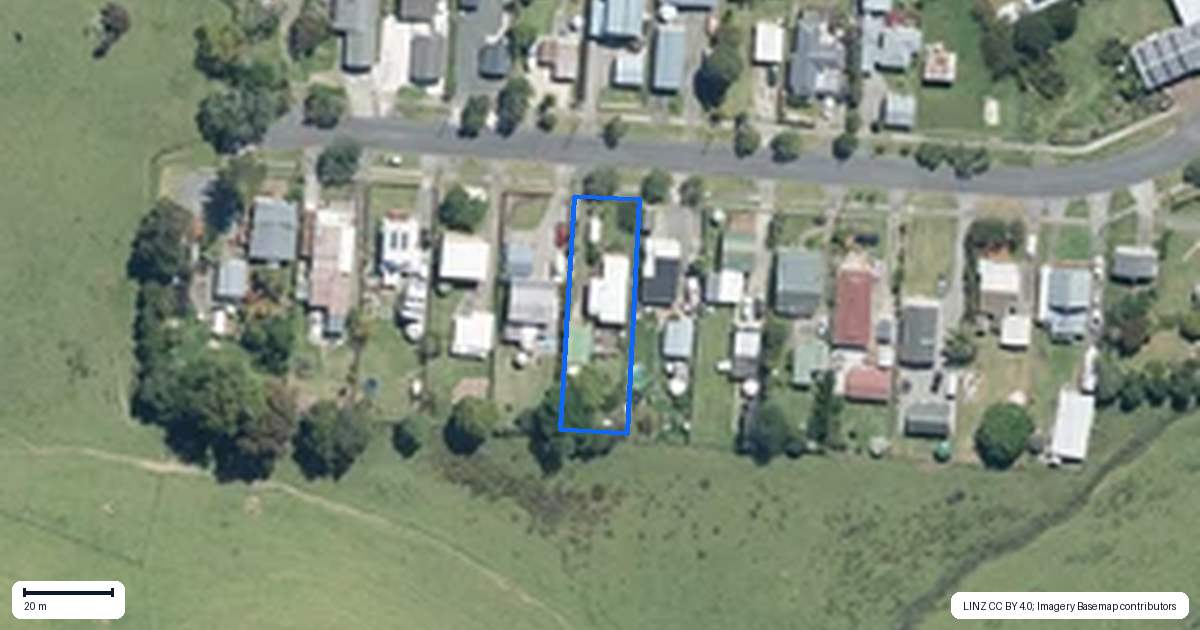 Property context map for 18 Bertram Road, Kawakawa Bay
