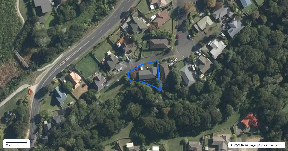 Property context map for 13 Jacinta Grove, Swanson, Auckland