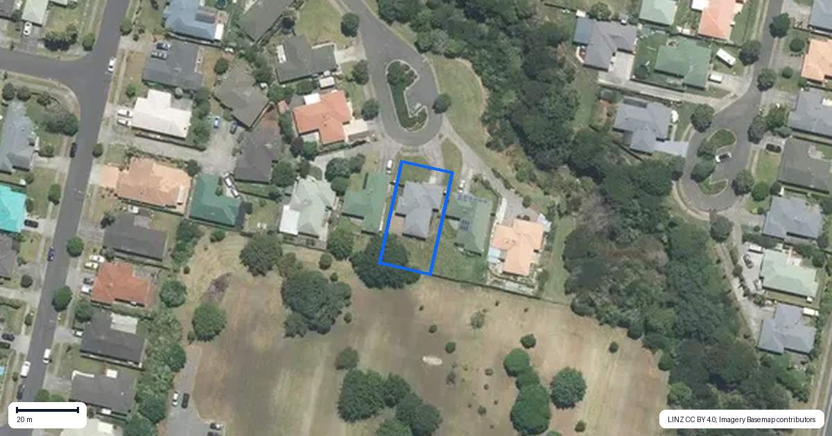 Property context map for 13 Gerolds Place, Flat Bush, Auckland