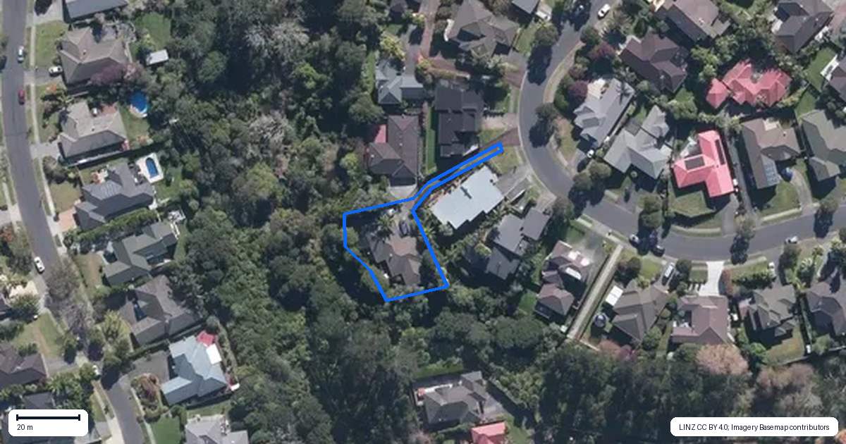Property context map for 22 Admirals Court Drive, Greenhithe, Auckland
