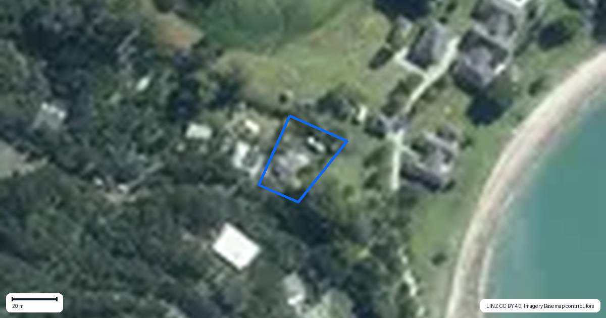Property context map for 13 Anzac Road, Waiheke Island