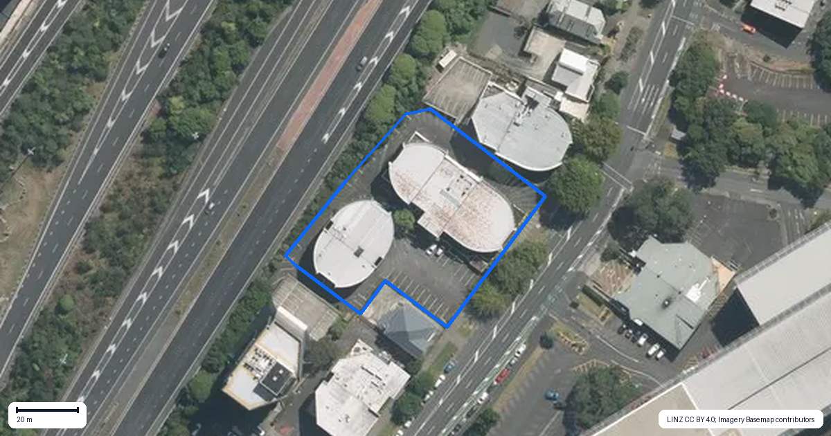 Property context map for 93 Grafton Road, Grafton, Auckland