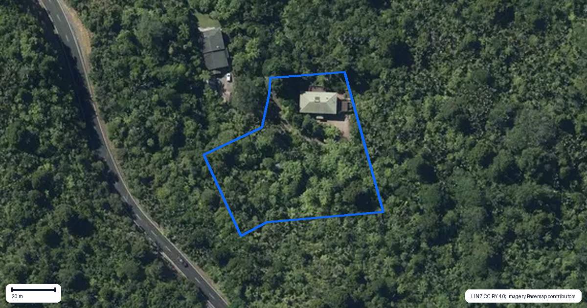 Property context map for 873 Scenic Drive, Swanson, Auckland