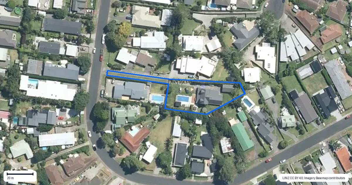 Property context map for 71 The Circle, Manly, Whangaparaoa