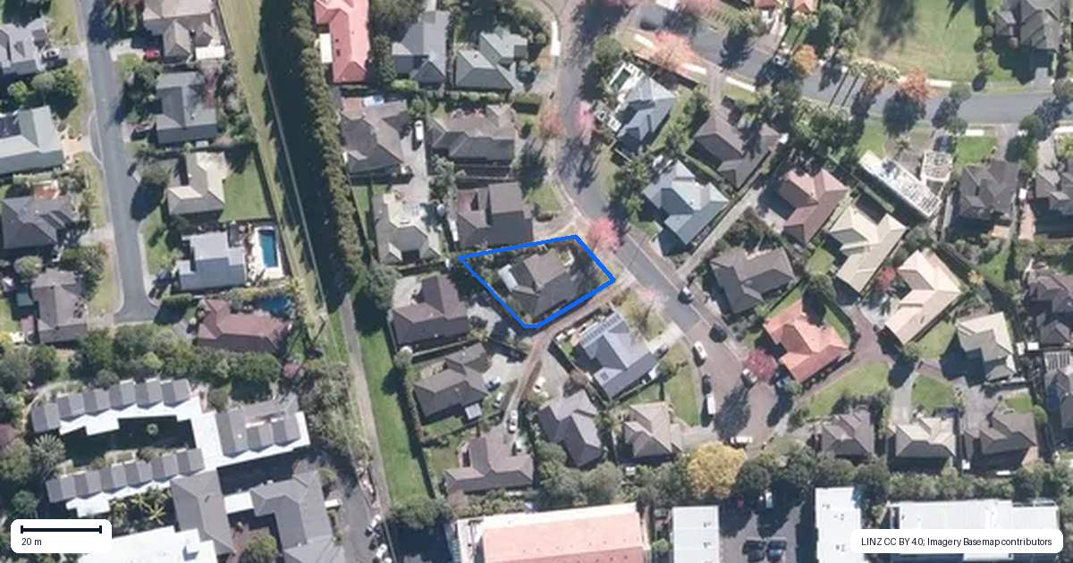 Property context map for 11 Denim Place, Albany, Auckland