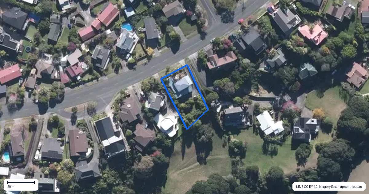 Property context map for 157 West Harbour Drive, West Harbour, Auckland