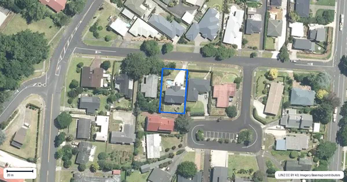 Property context map for 12 Hogan Street, Pukekohe