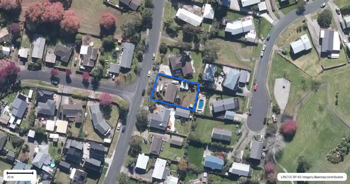 Property context map for 34 Fitzherbert Avenue, West Harbour, Auckland