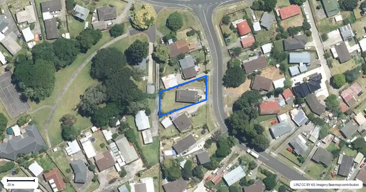 Property context map for 58 Moncrieff Avenue, Clendon Park, Auckland