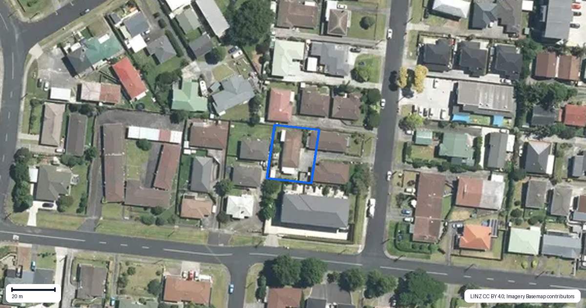 Property context map for 2/13 Menary Street, Papakura