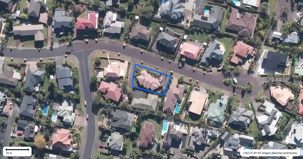 Property context map for 17 Ferntree Terrace, West Harbour, Auckland