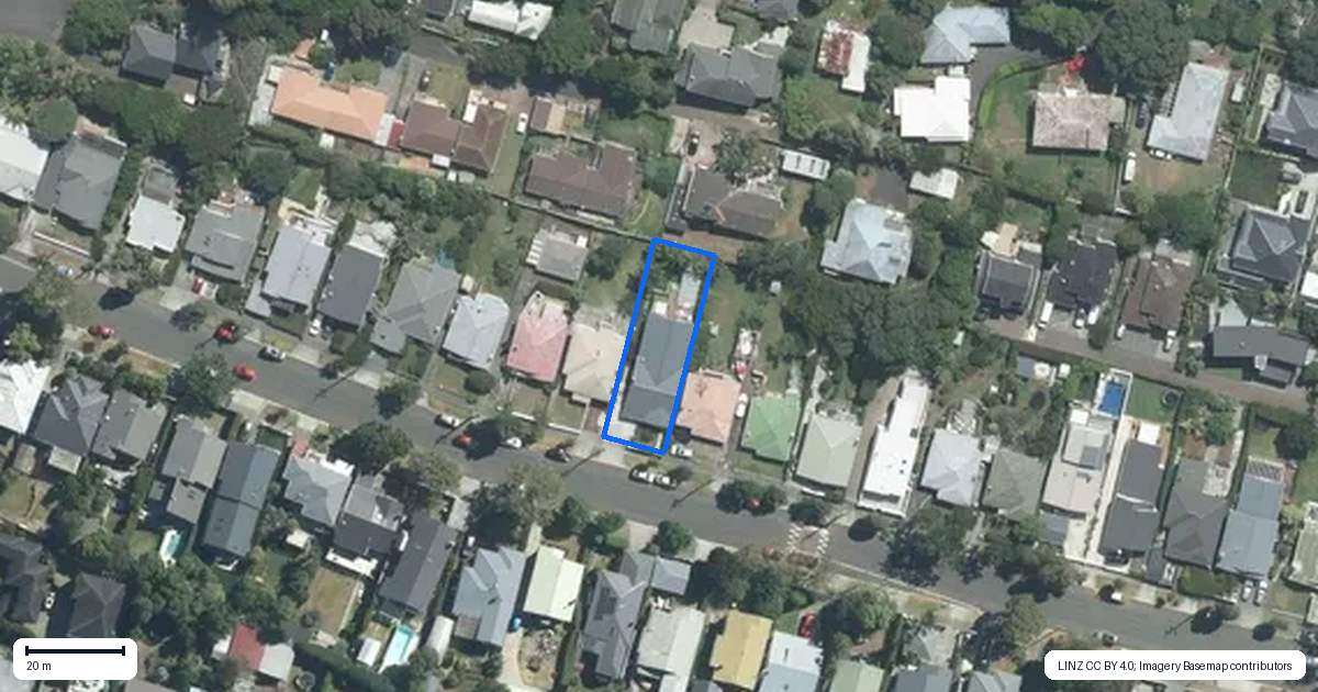 Property context map for 121 Peary Road, Mount Eden, Auckland