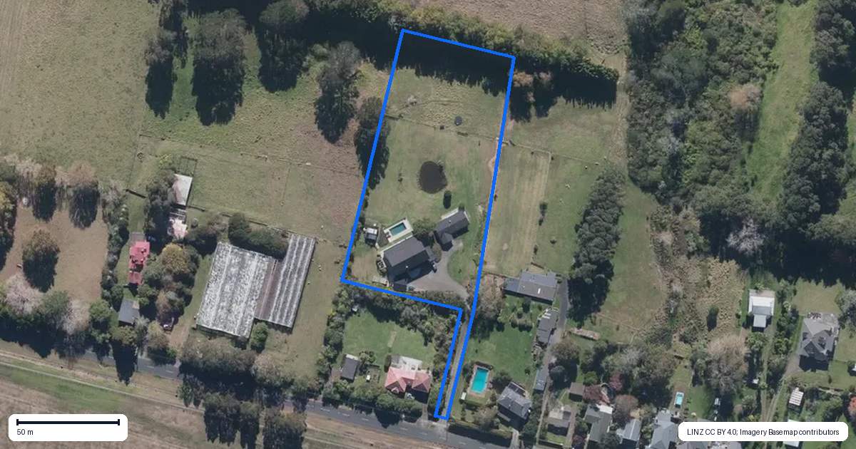 Property context map for 33 Punga Road, Whenuapai, Auckland