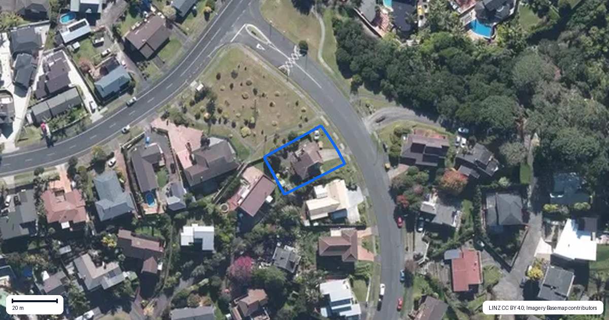 Property context map for 150 West Harbour Drive, West Harbour, Auckland