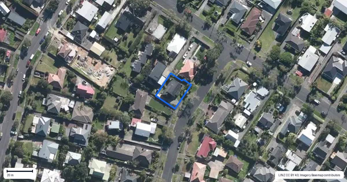 Property context map for 1A Hadfield Avenue, Waterview, Auckland