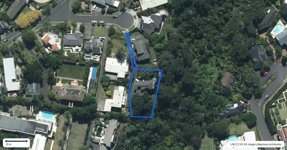 Property context map for 15 Cheverton Place, Saint Heliers, Auckland