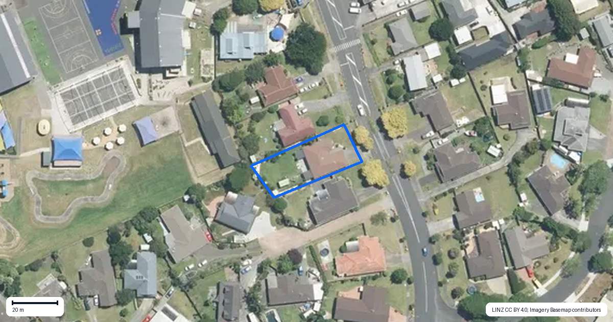 Property context map for 86 Tington Avenue, Wattle Downs, Auckland