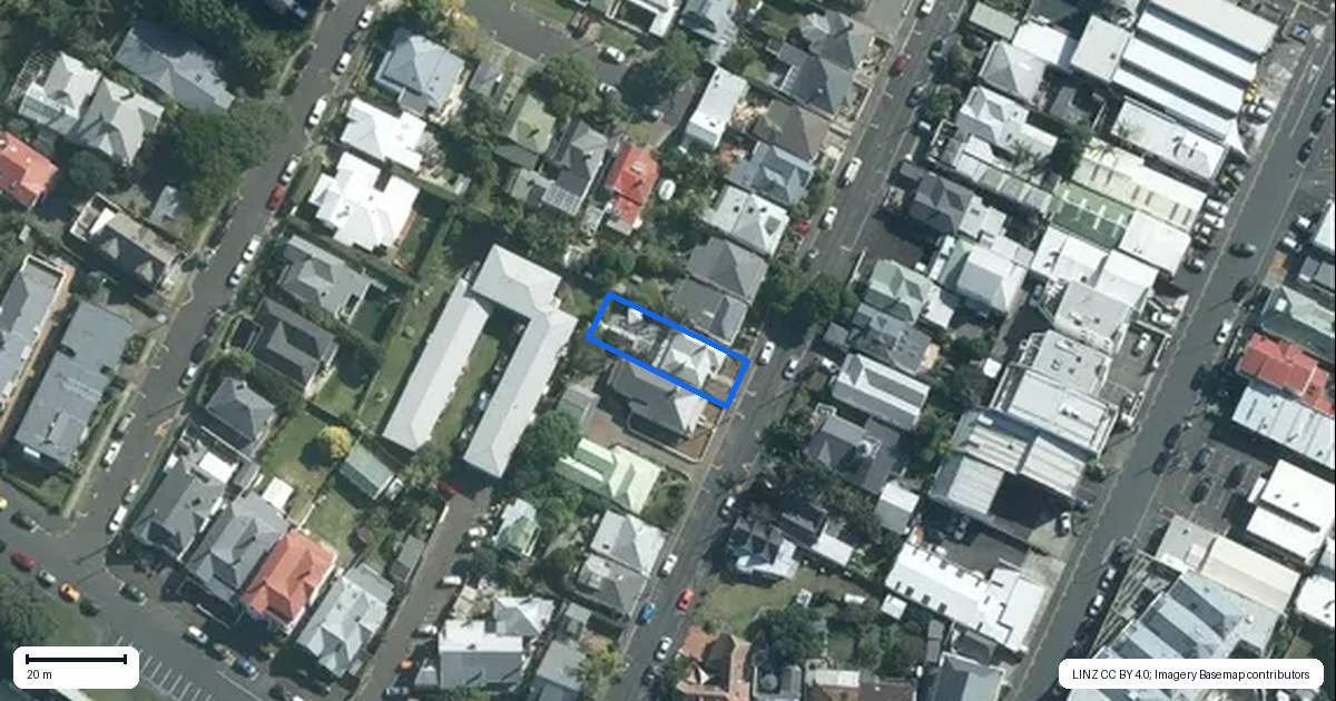 Property context map for 13 Anne Street, Devonport, Auckland