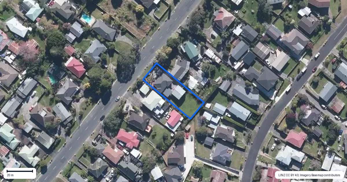 Property context map for 97 Hepburn Road, Glendene, Auckland