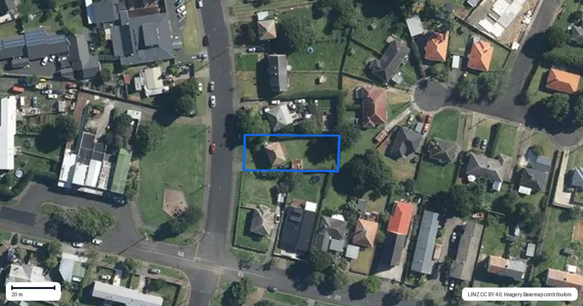 Property context map for 44 Court Crescent, Panmure, Auckland