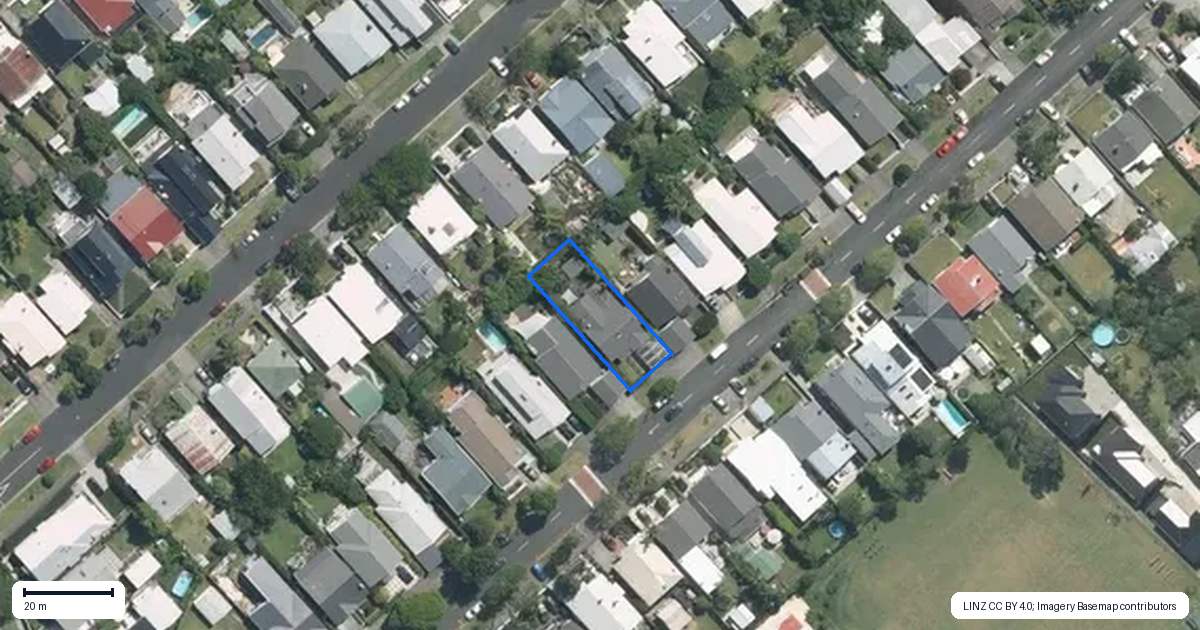 Property context map for 20 Warwick Avenue, Westmere, Auckland