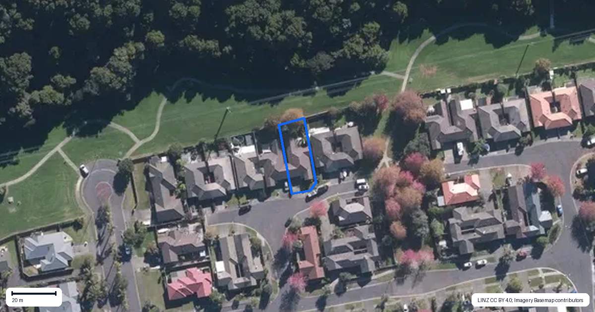Property context map for 11 Pepperdine Place, Albany, Auckland
