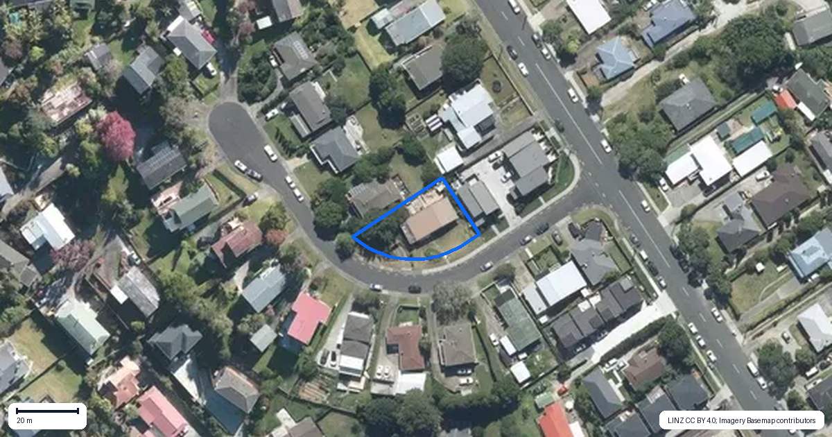 Property context map for 3 Pavola Grove, Glenfield, Auckland