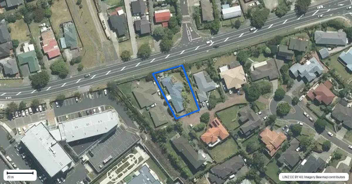 Property context map for 32 Baulcomb Parade, Windsor Park, Auckland
