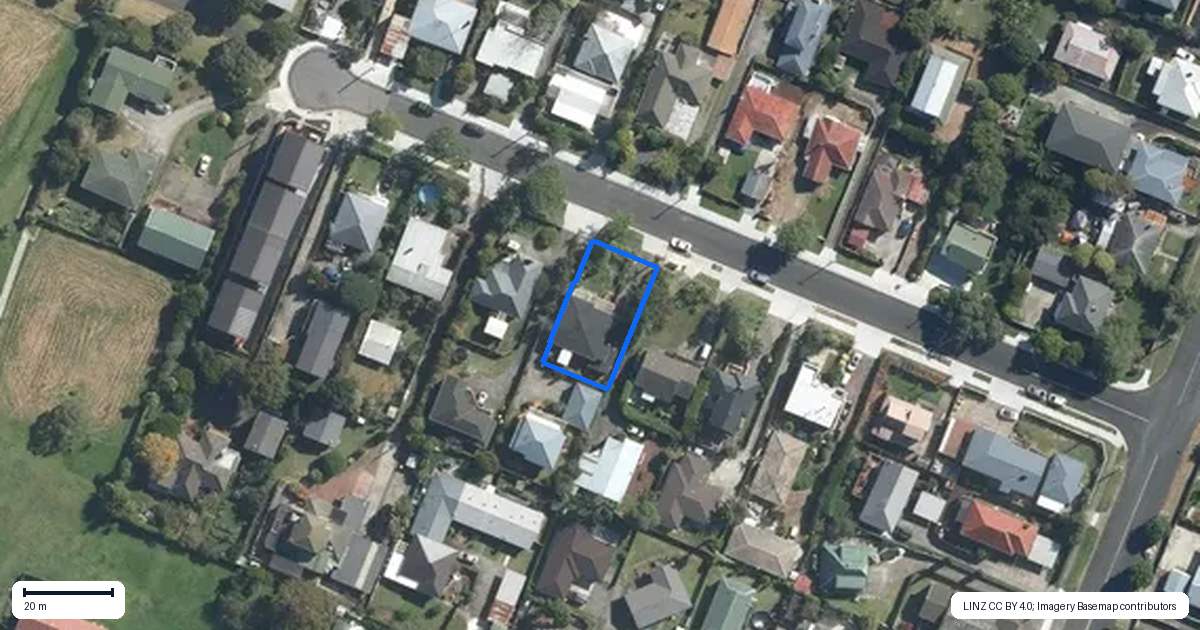 Property context map for 8 Riverview Road, New Lynn, Auckland
