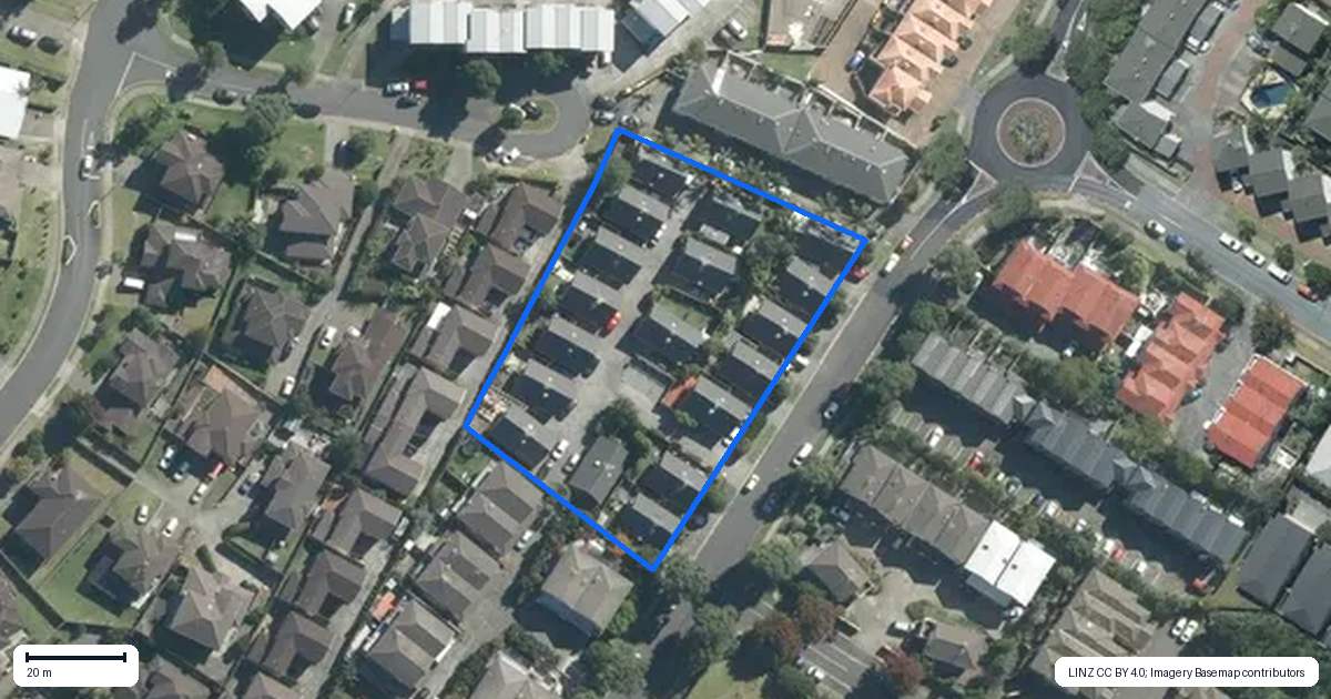 Property context map for 17/37 Fields Parade, Oteha, Auckland