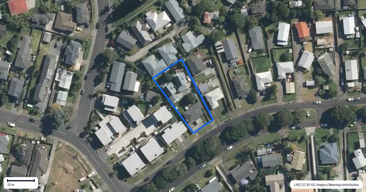 Property context map for 25 Whitford Avenue, Mount Wellington, Auckland