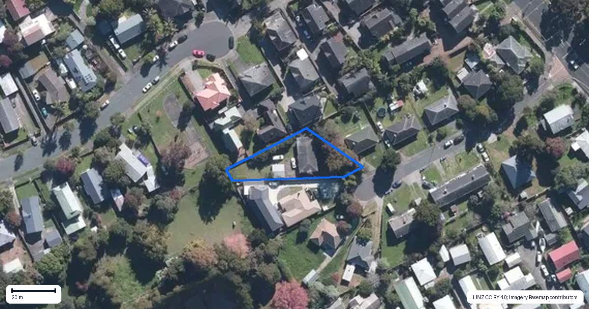 Property context map for 11 Bamford Place, Avondale, Auckland