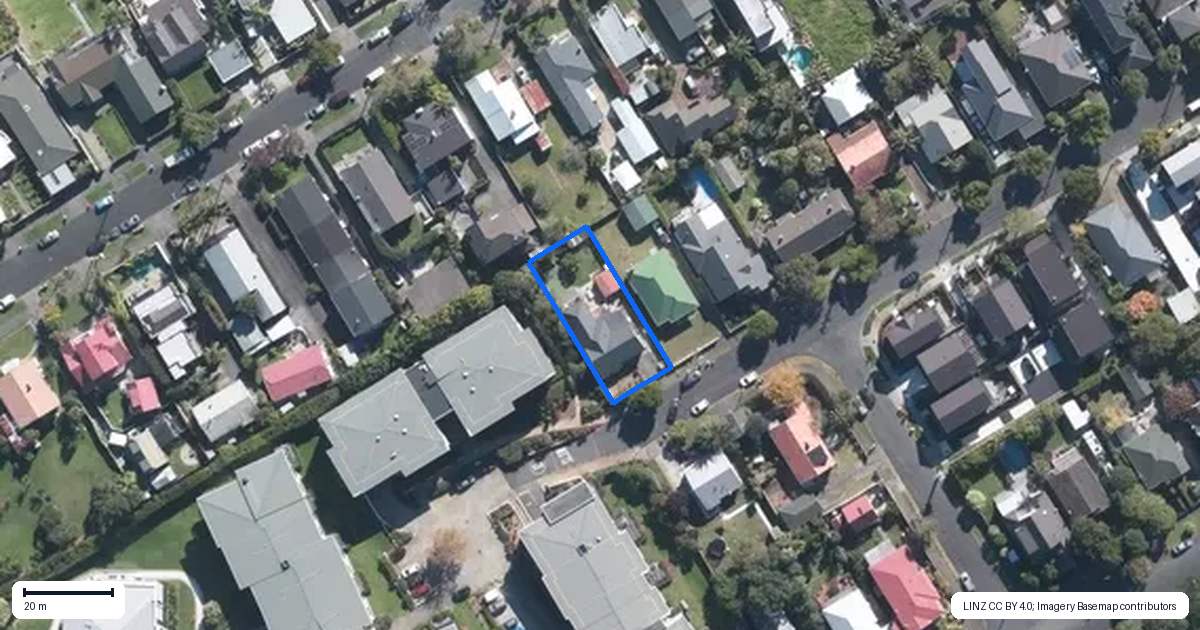 Property context map for 41 Humariri Street, Point Chevalier, Auckland