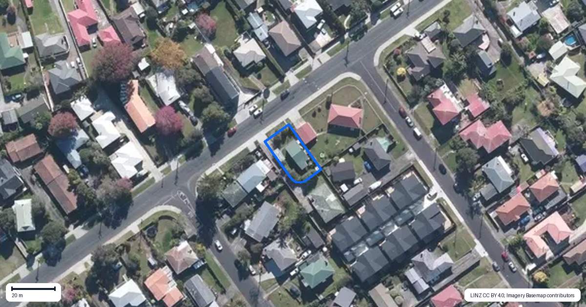 Property context map for 49 Roberts Road, Te Atatu South, Auckland
