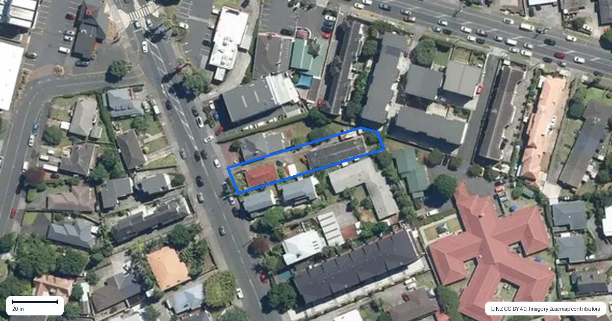 Property context map for 2/826 Manukau Road, Royal Oak, Auckland