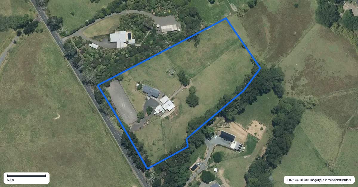 Property context map for 677 Inland Road, Helensville