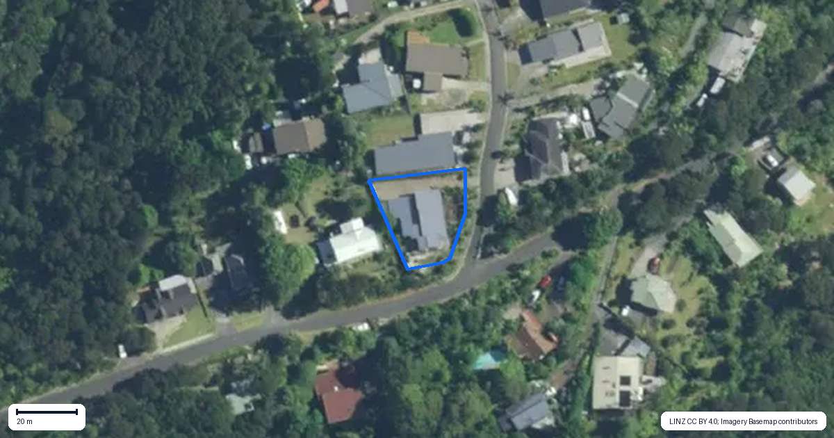 Property context map for 1 Waterview Place, Haruru