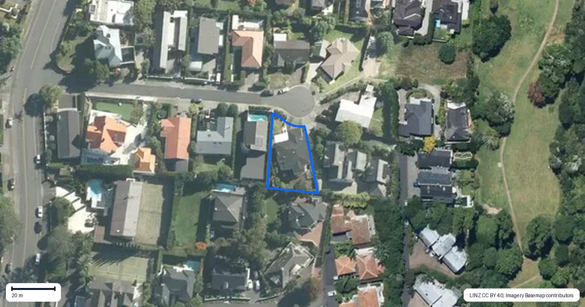 Property context map for 11 Chatfield Place, Remuera, Auckland