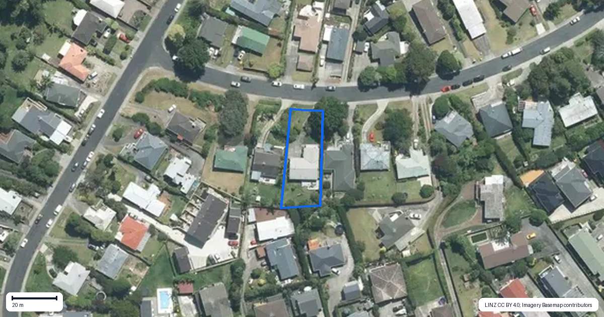 Property context map for 7 Shanaway Rise, Hillcrest, Auckland