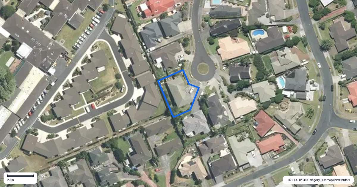 Property context map for 15 Pat O'Connor Place, Manurewa, Auckland