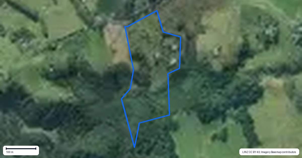 Property context map for 332 Glenmohr Road, Waipu