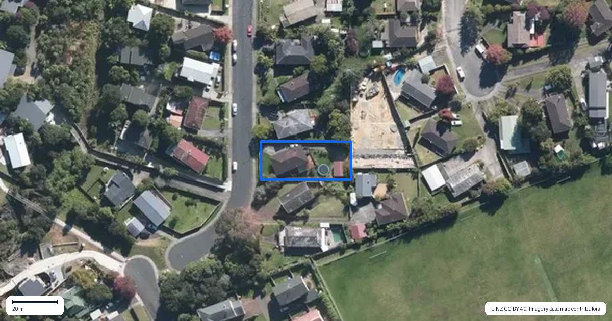 Property context map for 34 Flaxdale Street, Birkdale, Auckland