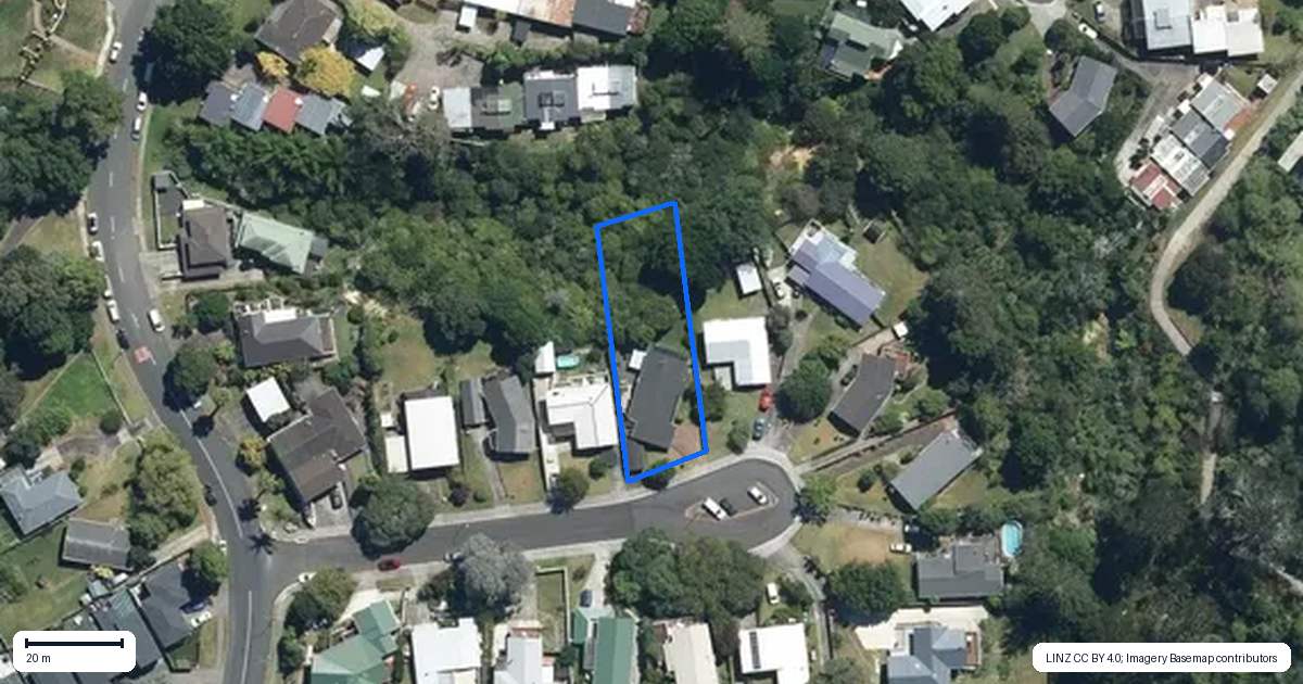 Property context map for 10 Orsova Place, Lynfield, Auckland