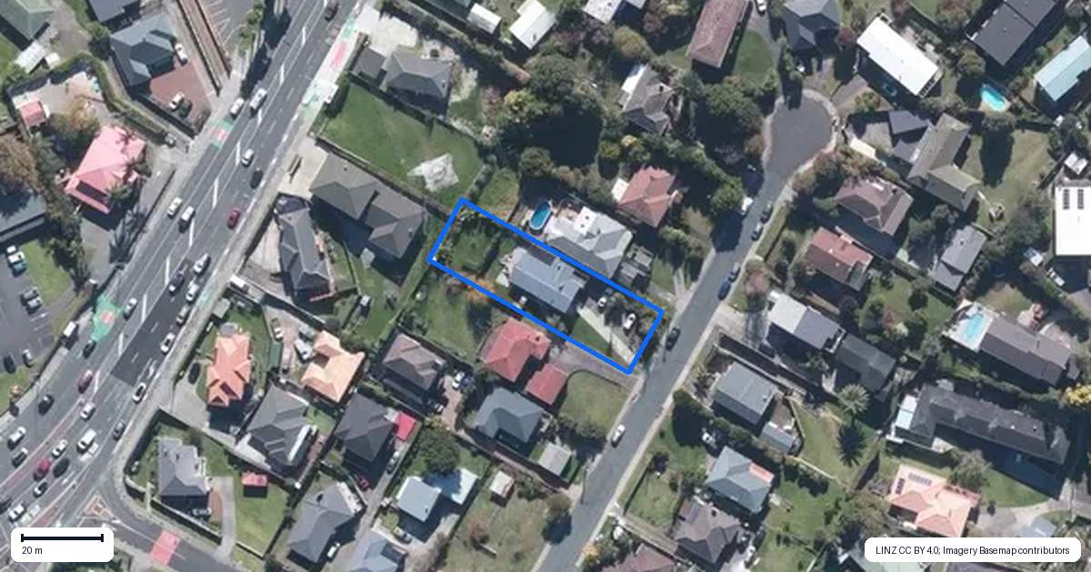 Property context map for 6 Merville Avenue, Te Atatu South, Auckland