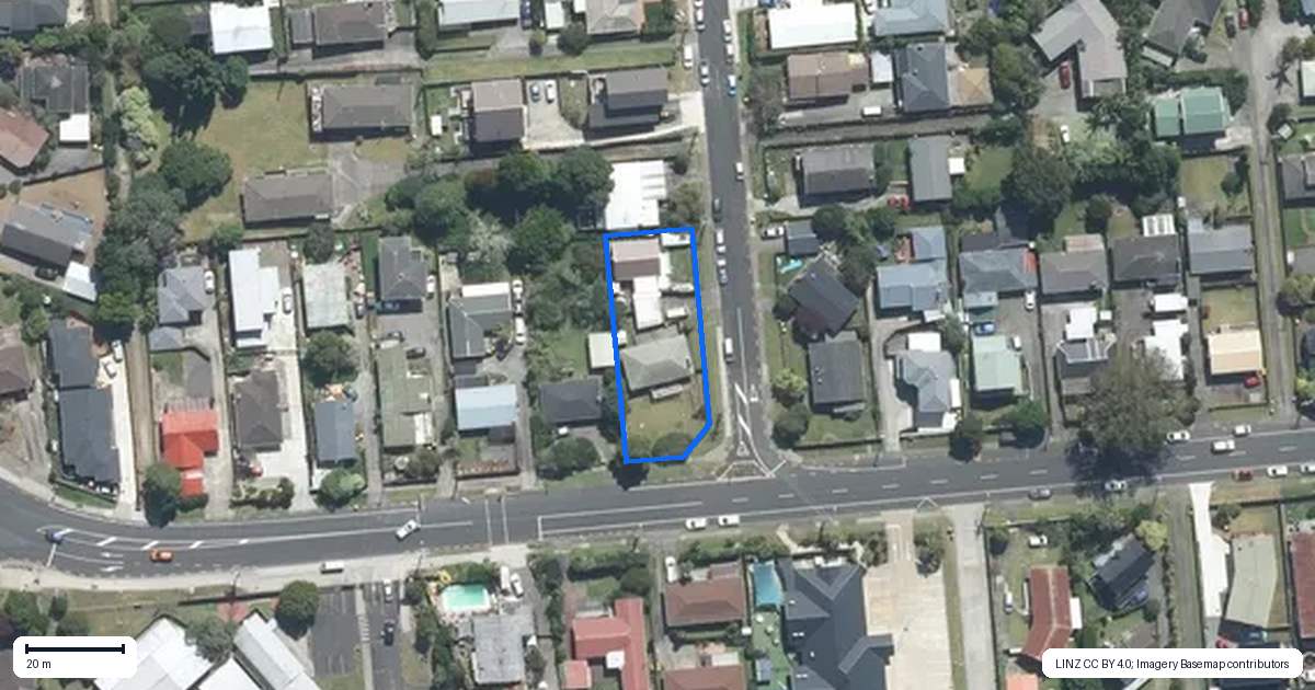 Property context map for 1/2 Elliott Avenue, Bayview, Auckland