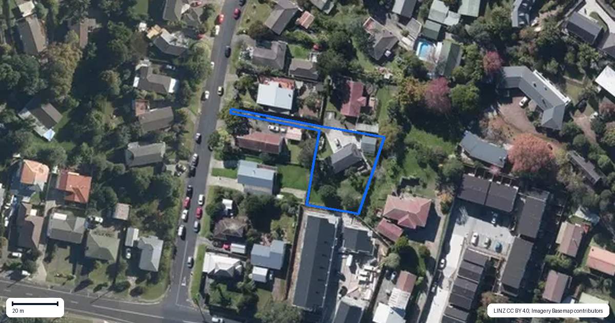 Property context map for 7 Malmo Place, Massey, Auckland